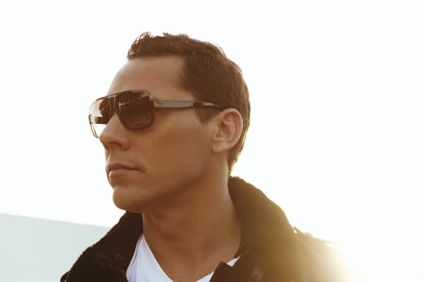 Tiësto 香港 DJ Set 2012年8月3日