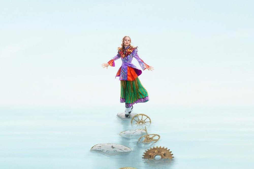 <strong><em>Alice Through The Looking Glass</em></strong> First Posters Revealed