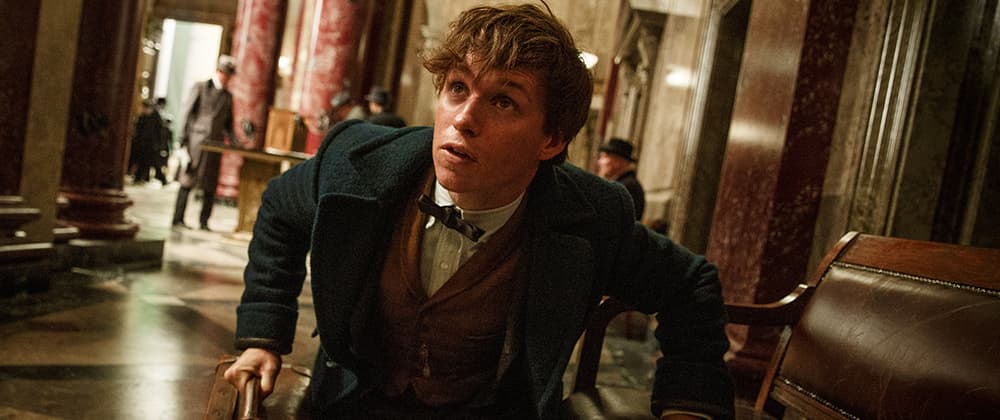 Revisit Magical World Of <em>Harry Potter</em> In New <strong><em>Fantastic Beasts And Where To Find Them</em></strong> Trailer