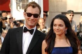 <b><i>My Blueberry Nights</i></b> 為 2007 Cannes Film Festival 揭開序幕