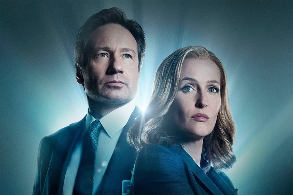 Watch First Minute Of <strong><em>The X-Files</em></strong> Season 10 Episode 1