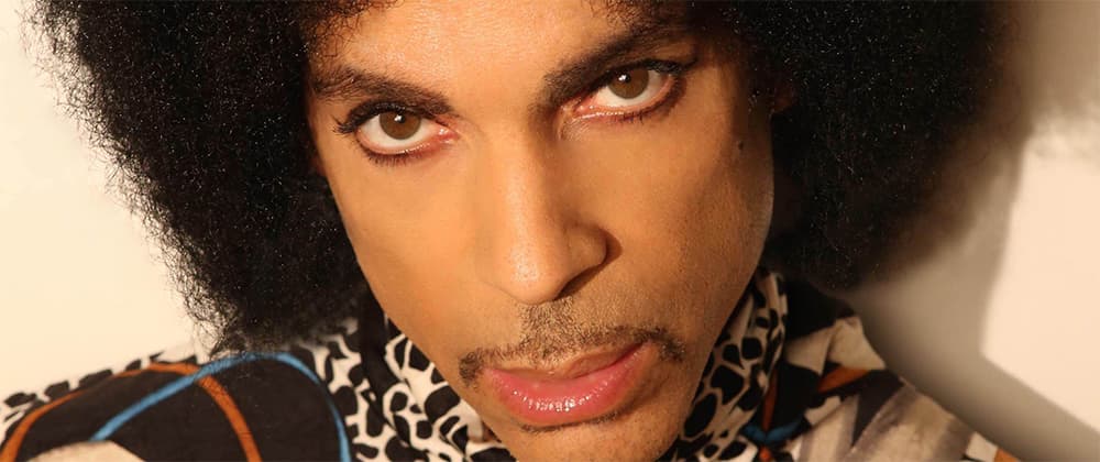 Music Icon Prince Dies