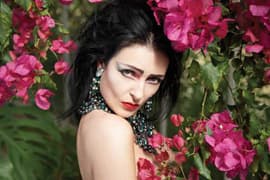 Siouxsie 推出首張個人大碟