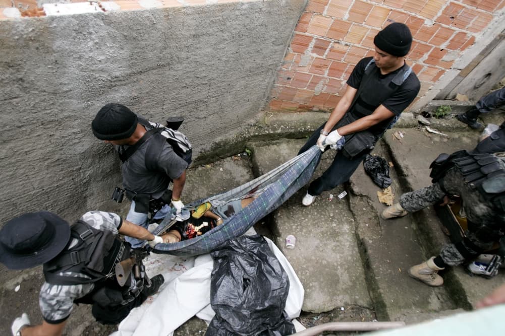 零距離殺機